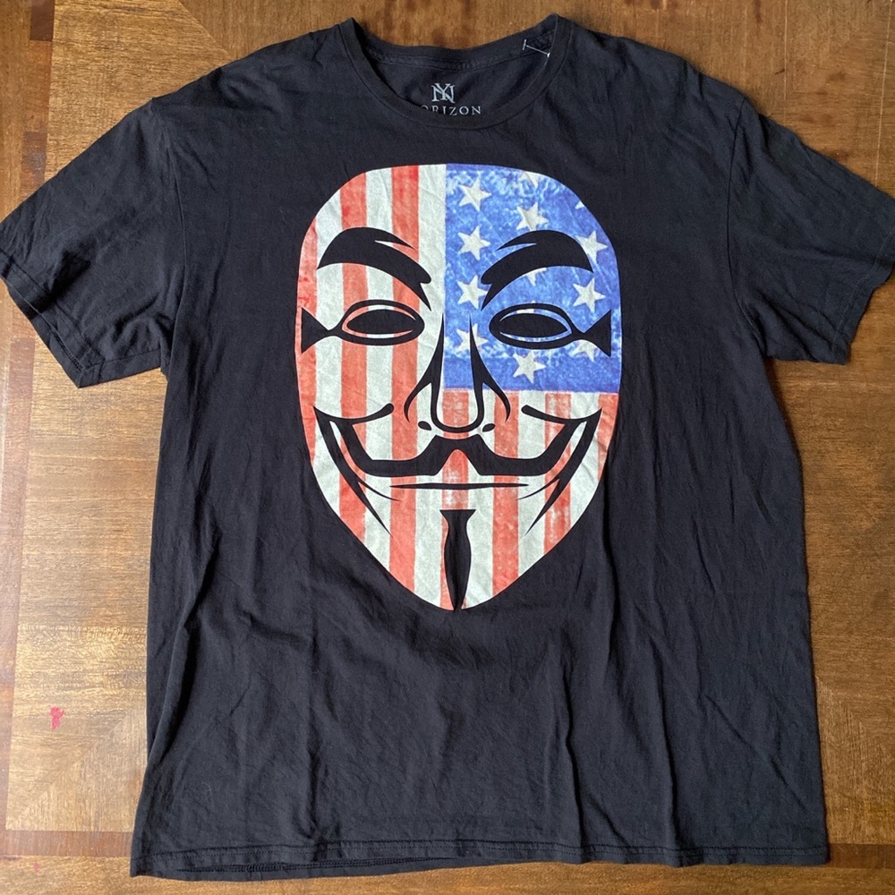 Anonymous American Flag tee X-Large size